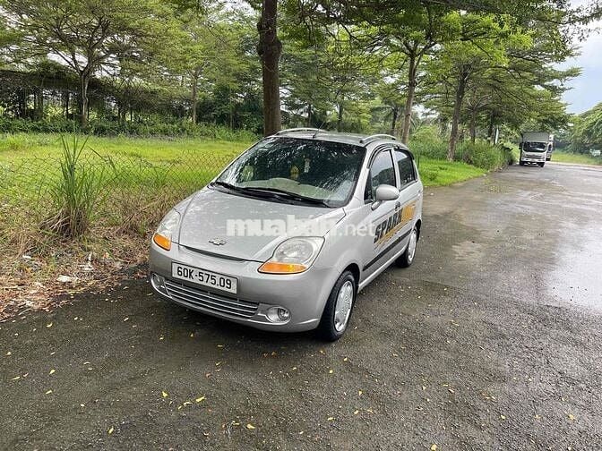 Chevrolet Spark 2011 LT 0.8 MT - 6879 km