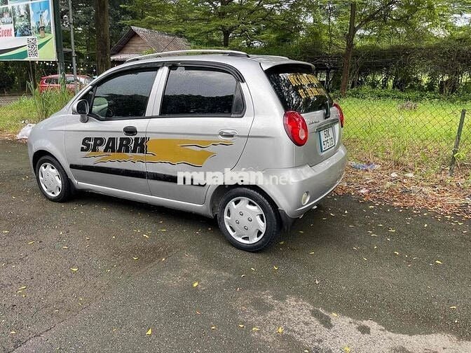 Chevrolet Spark 2011 LT 0.8 MT - 6879 km