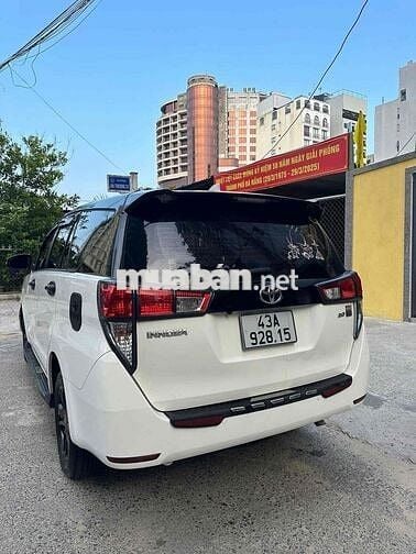 Toyota Innova 2018 2.0E - 160000 km