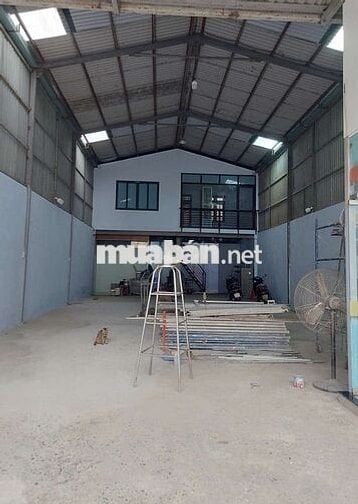 CHO THUÊ KHO,XƯỞNG 250M²+GÁC CÓ VĂN PHÒNG, NGAY EON TÂN PHÚ