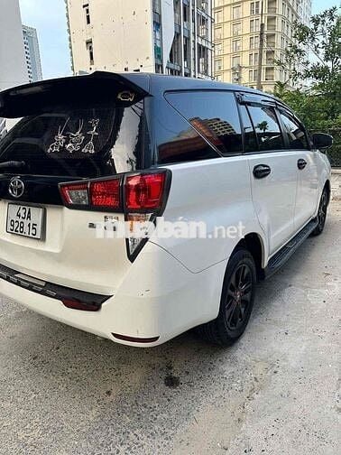 Toyota Innova 2018 2.0E - 160000 km