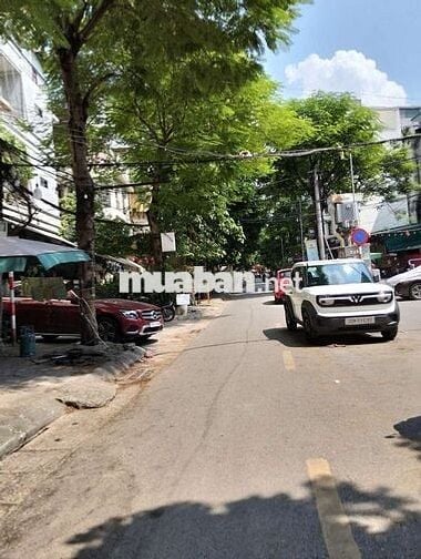 Tôi cần bán nhà mặt ngõ ô tô chánh đỗ kinh doanh vỉa hè Hồng Mai .