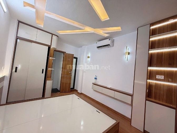 Nhà đẹp ngõ Láng Hạ, giá 4.85 tỷ, 18m2x5T, ở luôn, ẢNH THẬT 