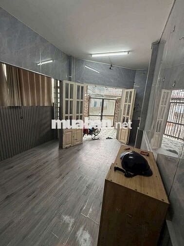 NHÀ THUÊ HẺM TẢI 9 TRIỆU CÓ SÂN THƯỢNG