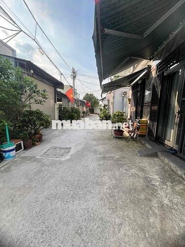BÁN GẤP LÔ ĐẤT CÓ NHÀ C4 CỦ TIỆN XD GIÁ RẺ
