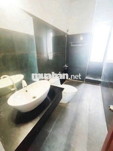 NHÀ MẶT TIỀN ĐƯỜNG 7M  NGANG 6.5 CÓ 5PN