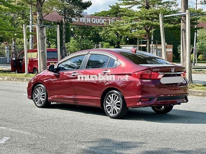 Honda City 2018 1.5 TOP - 80000 km