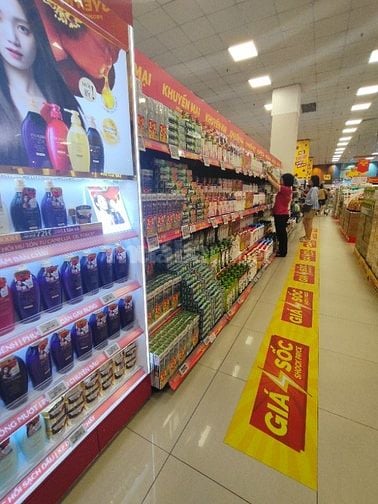 TUYỂN NHÂN VIÊN BÁN HÀNG -LÀM KHO QUẬN 8