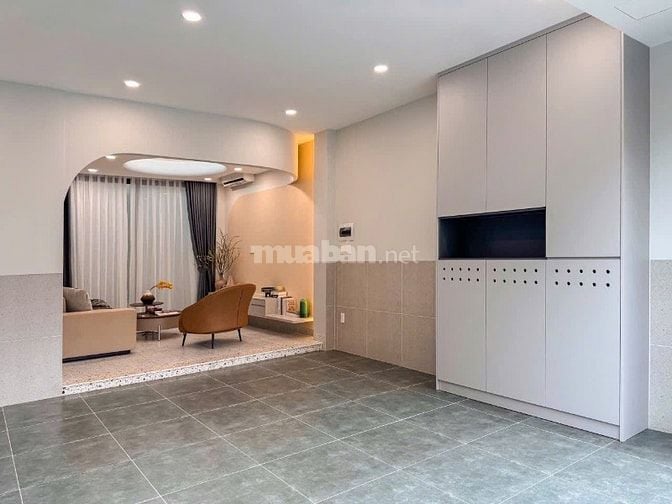 CHO THUÊ NHÀ 4 TẦNG PHÚ NHUẬN, 5,5x12m. MỚI ĐẸP 100%