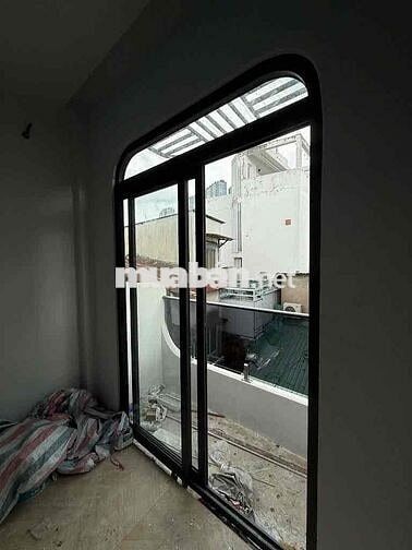 Bán Nhà Bình Thạnh -3 tầng- Khu ẩm thực cách q1 vài phút -