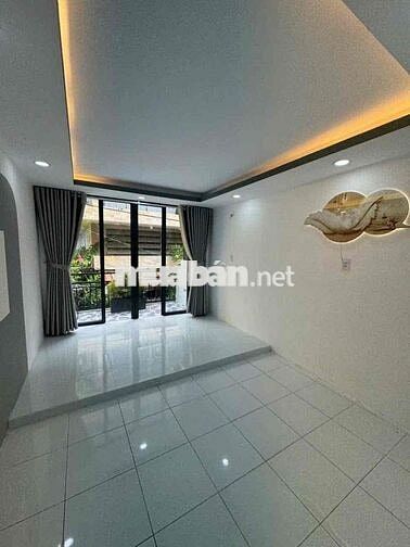 Bán nhà 3x11m Phạm Thế Hiển P6 Q8, 1 trệt 3 lầu, SHR, giá tốt