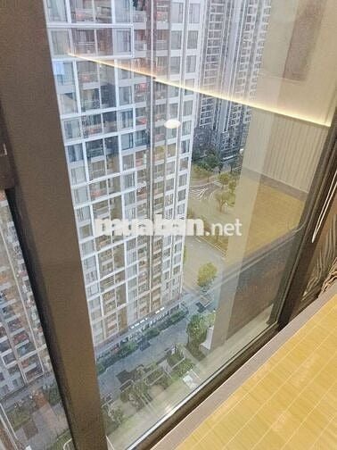 Studio 30m Masteries (toà A nội khu) Vinhomes smartcity. Full nội thất