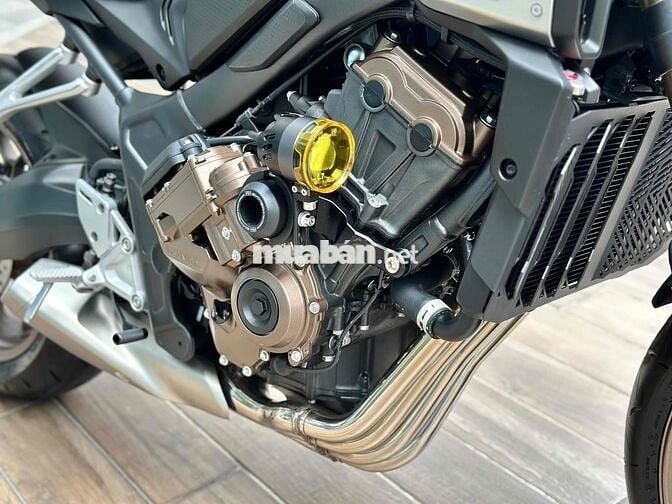 Honda CB 650R E Clutch