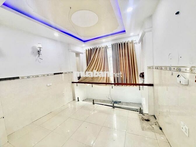 BÁN NHÀ 6TY25 MẶT TIỀN ĐĂNG THÙY TRÂM CẠNH ĐH VĂN LANG SÁT BÊN SÂN BAY