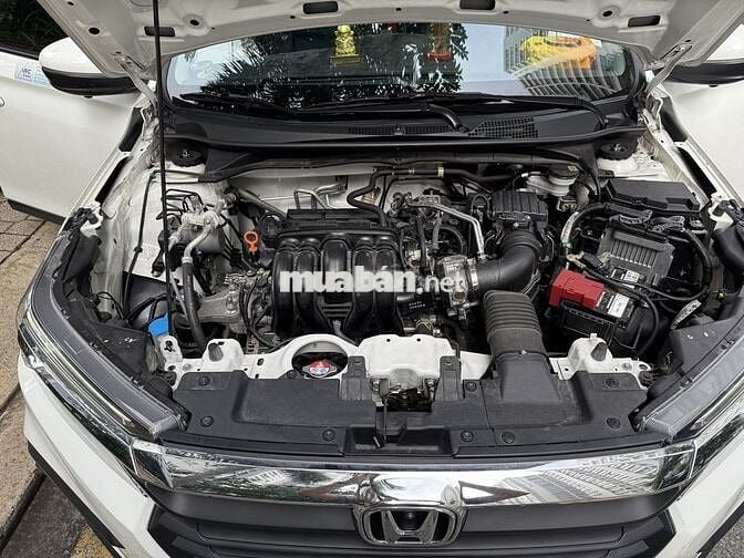 Honda BR-V 2023 G - 9900 km