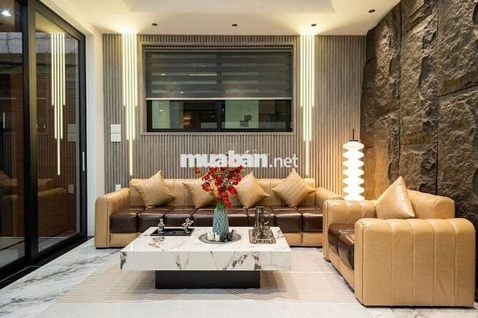 ăn nhà Phố 3 tầng 3 mê sau lưng MT Hoàng Diệu,vị trí trung tâm đắc địa