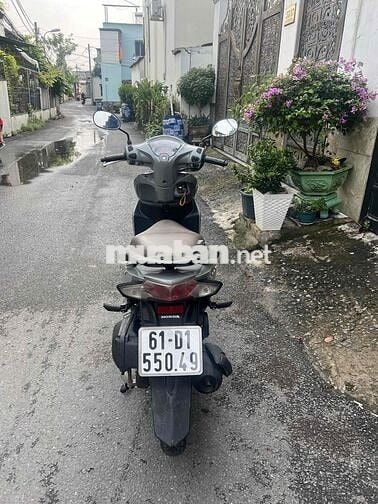 Honda Vision xe đẹp máy móc zin êm bs61
