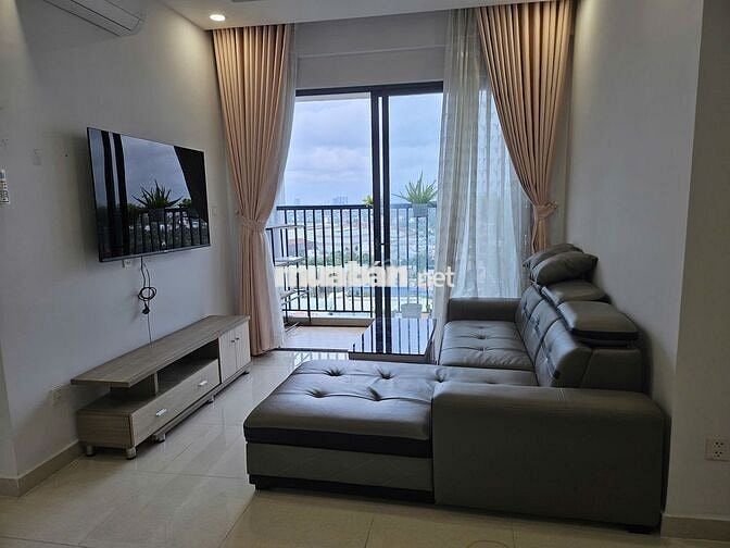 Cho thuê căn hộ 2PN mặt tiền quốc lộ 13 full nội thất 10 triệu ở ngay