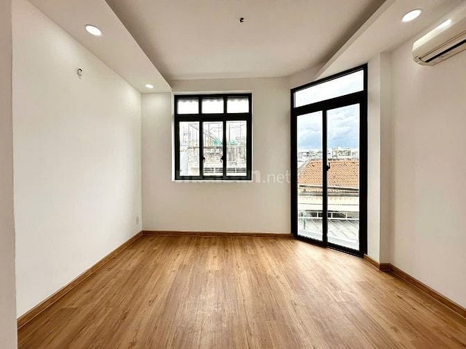 Nhà đẹp hẻm xe hơi đường Lê Quang Định, Bình Thạnh, SHR giá 3 tỷ 790TL