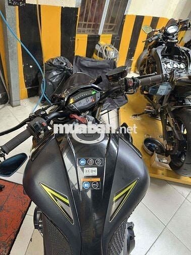 Z1000R 2018 full bảo dưỡng trong.