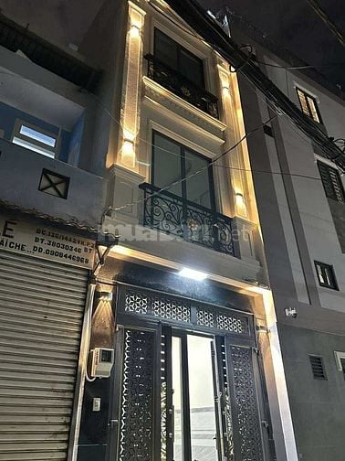 Hẻm 5m Phan Xích Long P1 gồm 1trệt 2lầu sân thượng, số hồng riêng 