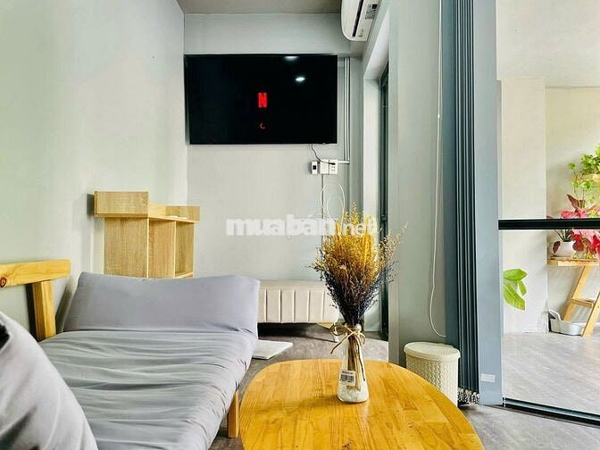 Cho thuê Penthouse hiếm, ngay vòng xoay Phù Đổng, giá tốt