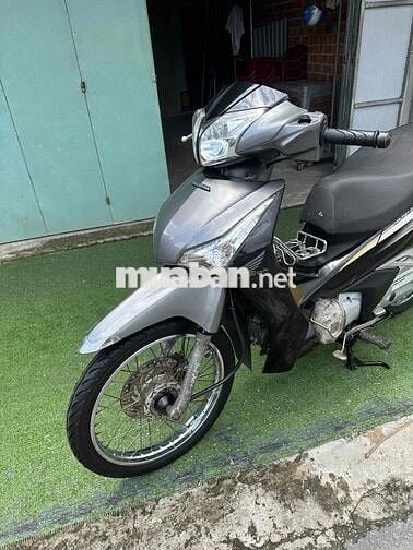 Honda Future xăng cơ 2012 máy êm ấm áo liền lạc