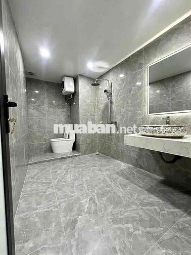 Bán nhà Đống Đa,30m x 6 lô góc ngõ 3 gác thông, cách mặt ngõ 20m
