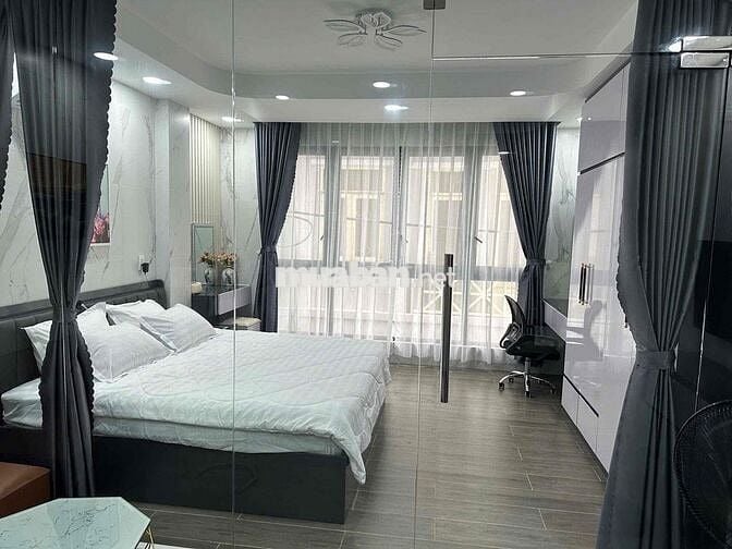 Căn Hộ 1PN Cao Cấp, Cửa Sổ Lớn, Máy Giặt Riêng Gần Cầu Thị Nghè - Q1