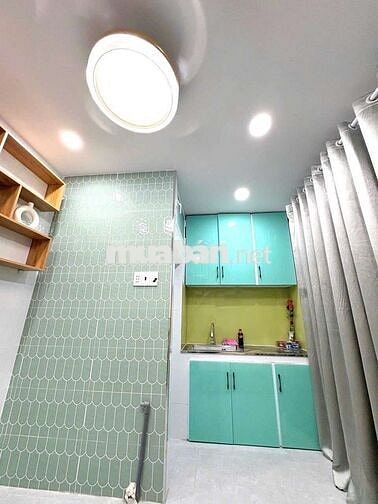 Nhà Sổ Hồng Riêng Sát Hẻm Xe Hơi