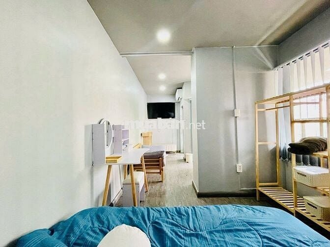 Cho thuê Penthouse hiếm, ngay vòng xoay Phù Đổng, giá tốt