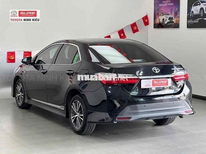Toyota Corolla Altis 2018 1.8E CVT - 32000 km