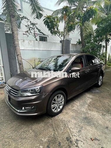 Volkswagen Polo 2016 1.6 sedan - 140000 km