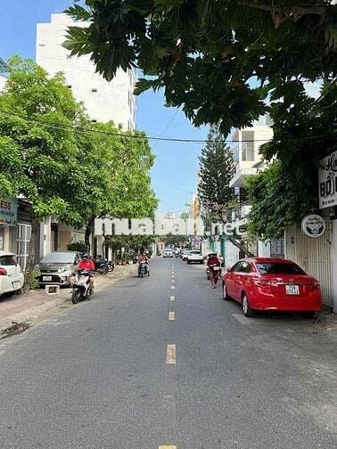 Bán Nhà Nhà Phố 3 tầng - 2 mặt tiền trước sau đường MÊ LINH  Biển 500m