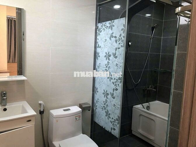 Cho thuê căn hộ siêu thị cosmo Nguyễn Thị Thập