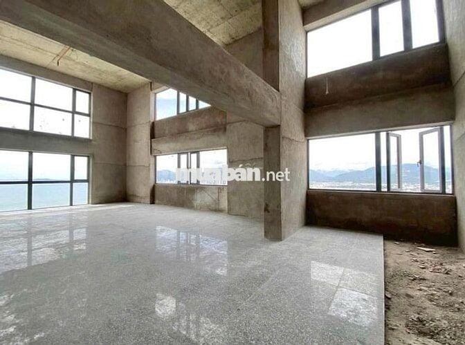 Căn Hộ Duplex thông tầng 6m, view trực biển, giá tốt tại Nha Trang