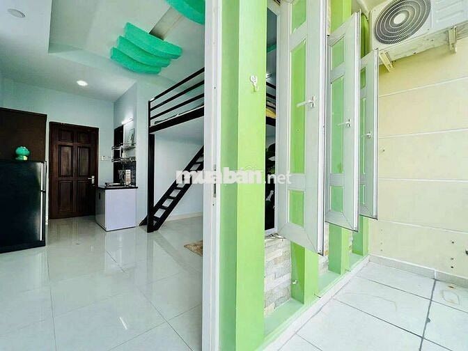 Siêu phẩm CHDV, Duplex có ban công rộng, full nội thất 100%,DT 30m2