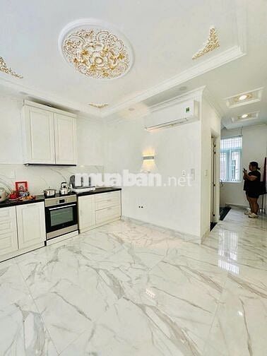 NHÀ ĐẸP NGUYÊN CĂN - MT 42C Đồng Xoài, P.13, Q.TB - 5x18m - 6PN