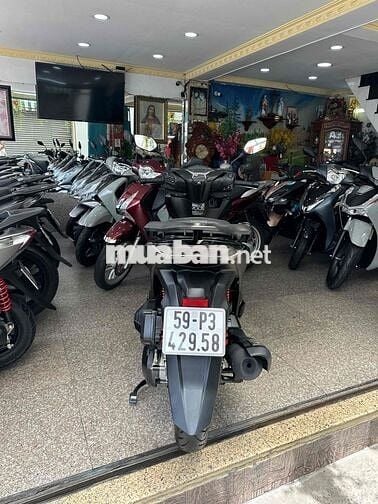 SH 160i ABS + HSTC 2023 Đen Nhám BSTP Chính Chủ