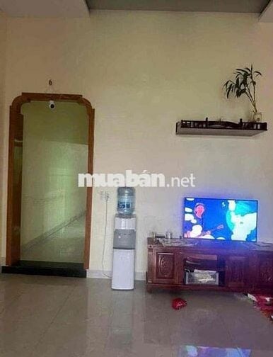 Căn nhà thuê Đồng Khởi gần Y Dược, Hoàng Việt- Sân oto