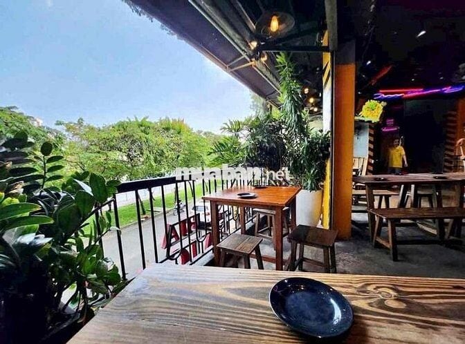 CHO THUÊ GẤP NHÀ MĂT TIỀN KINH DOANH ,TRƯỜNG SA P2 QUẬN PHÚ NHUẬN