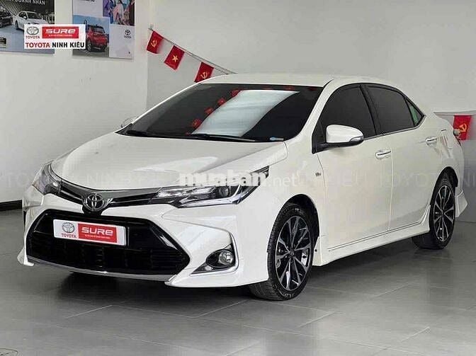 Toyota Corolla Altis 2022 1.8 V - 25000 km