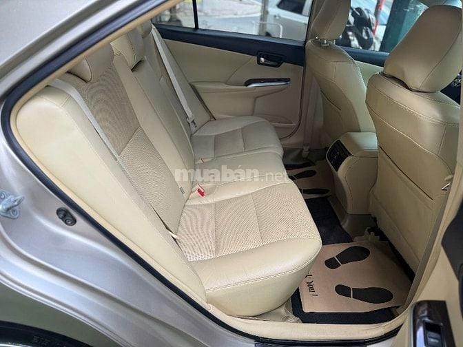 🆕 Toyota Camry 2.0E  [ Date : 2015 / Model 2016 ]  • Odo : 45.000km