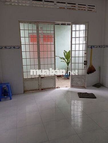 Nhà bán hoặc cho thuê nguyên căn