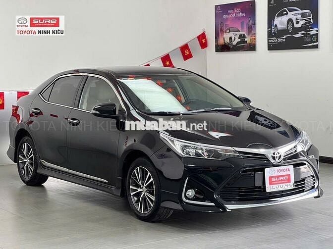 Toyota Corolla Altis 2020 1.8E CVT - 32000 km