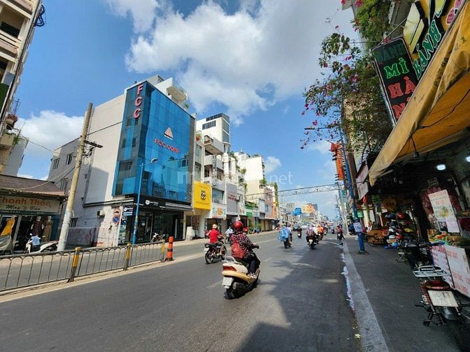BÁN GẤP VỊ TRÍ VÀNG HAI BÀ TRƯNG, Q3