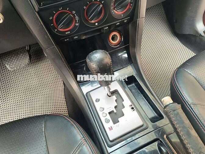Mazda3 2009 1.6 AT - 15000 km