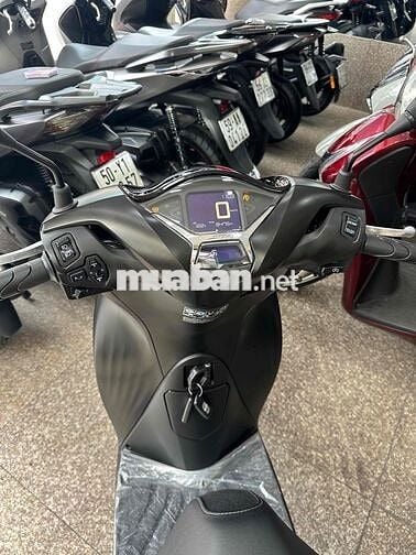 SH 160i ABS + HSTC 2023 Đen Nhám BSTP Chính Chủ