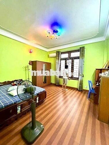 Vợ chồng tôi cần bán gấp nhà 5t,46m tại Hà Trì,HĐ,ngõ to,chỉ 7t