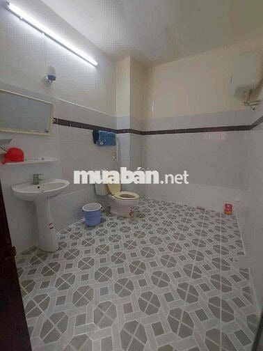Đường xe tải hẻm Bùi Văn Ba Phường Tân Thuận Đông Quận 7